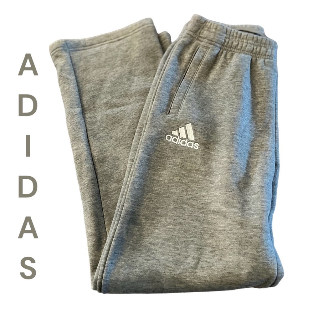 Adidas Women’s wide leg Gray jogging pants size Large